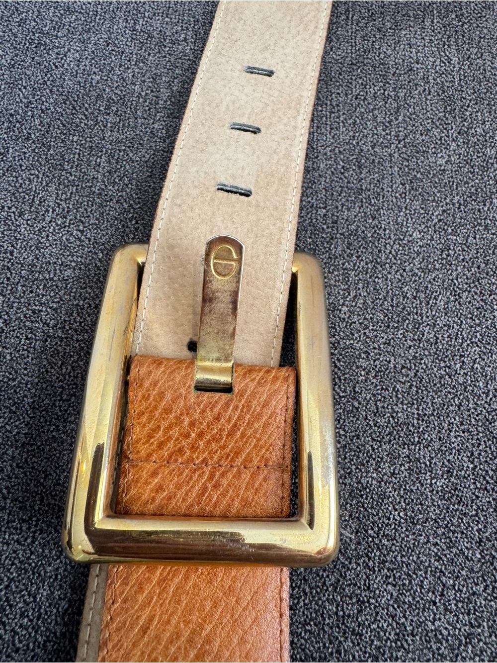 Vintage 80’s Christian Dior Women’s Tan Leather Belt with Gold Buckle Size SM - Picture 6 of 8